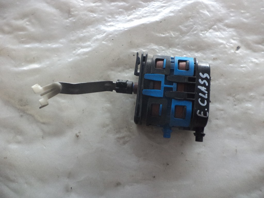 Actuator  aer MERCEDES E CLASS