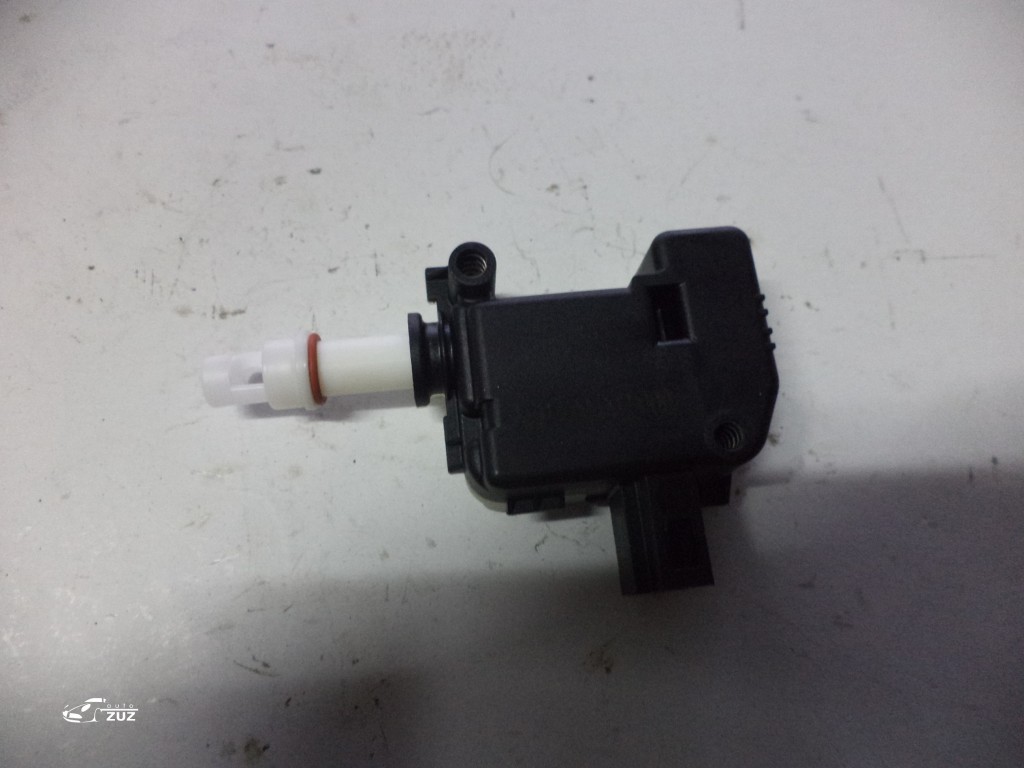 Actuator deschidere portbagaj VOLKSWAGEN GOLF 4