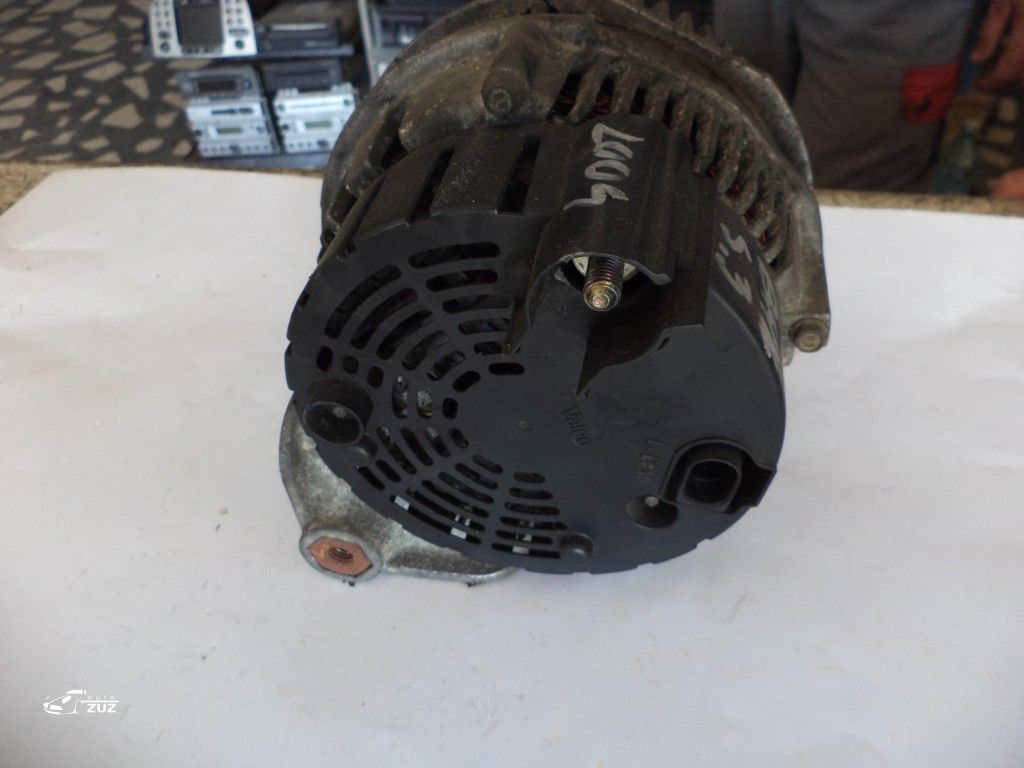 Alternator  BMW - 7788222