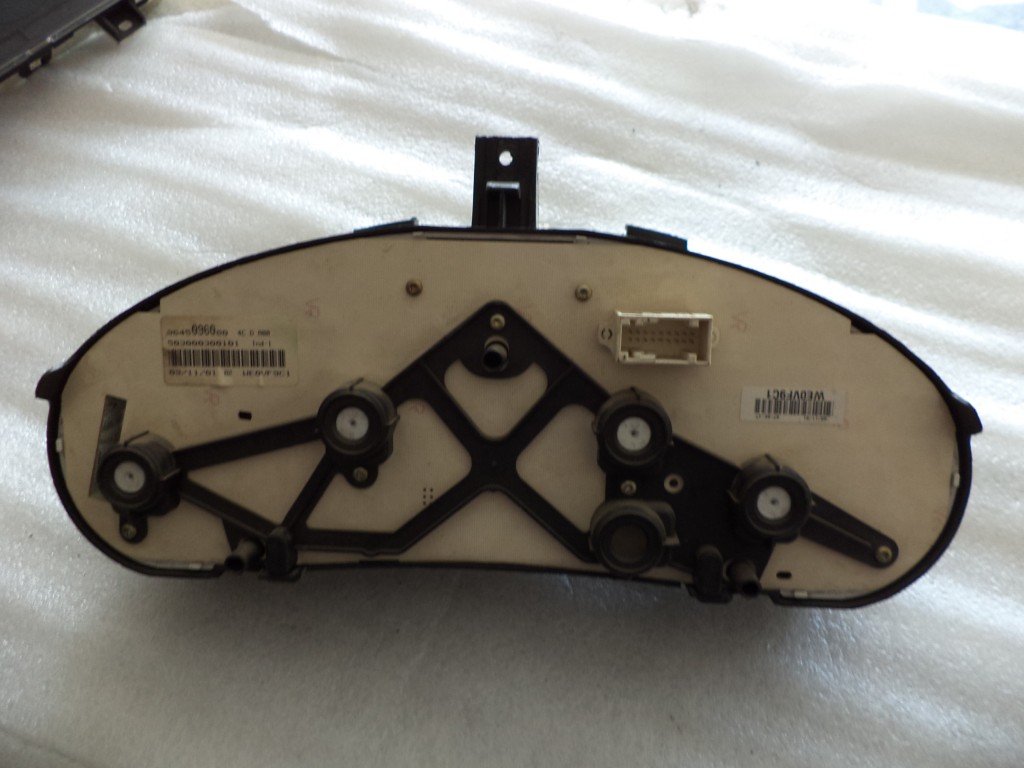 CEAS BORD PEUGEOT 206 9645096080