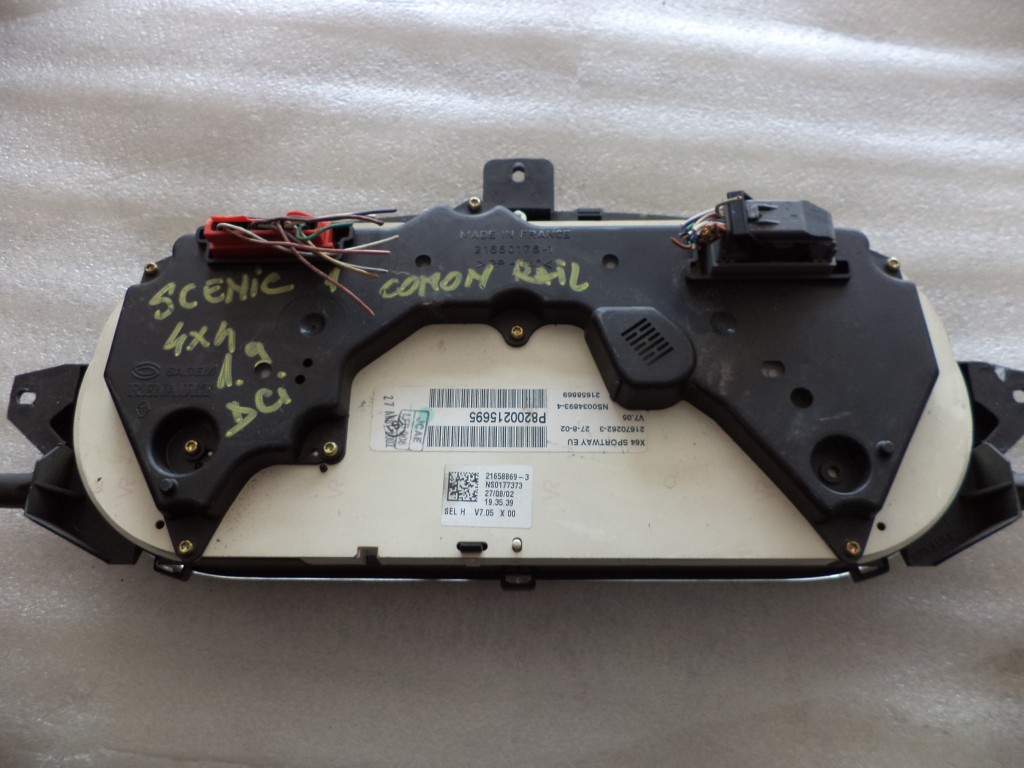 CEAS BORD RENAULT SCENIC-8200215695