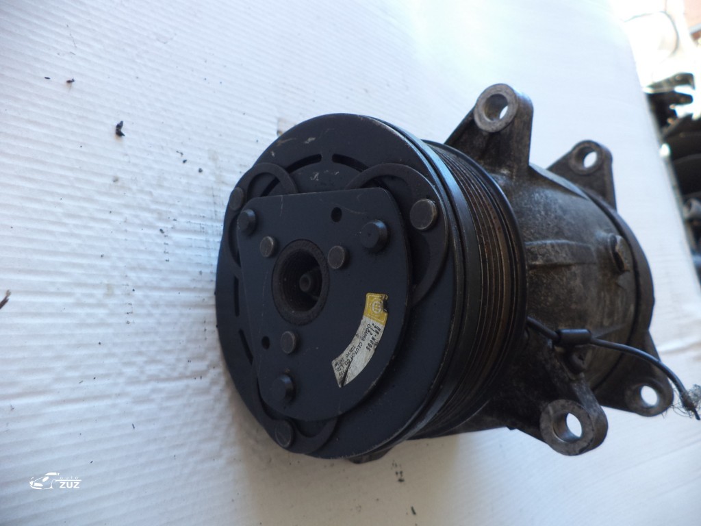 Compresor clima VOLKSWAGEN  VENTO - 015124