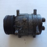 Compresor clima VOLKSWAGEN VENTO - 015124