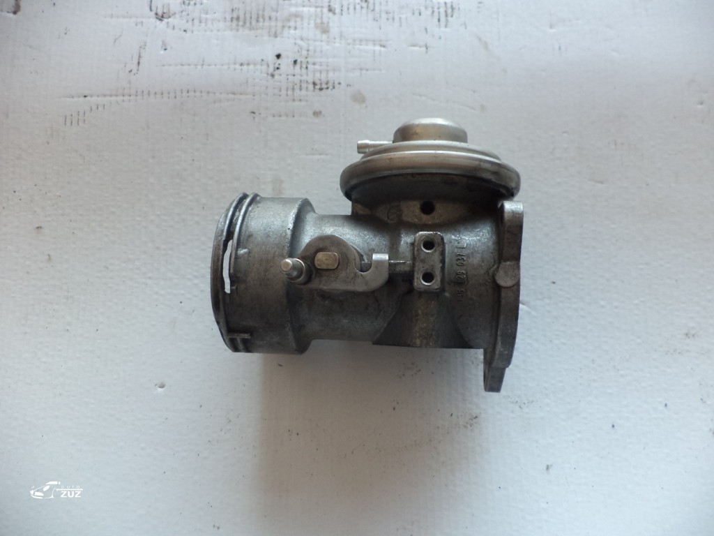 EGR VOLKSWAGEN AUDI - 038131501AA