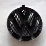 Emblema grila VOLKSWAGEN TRANSPORTER  T5 - 7E0853601