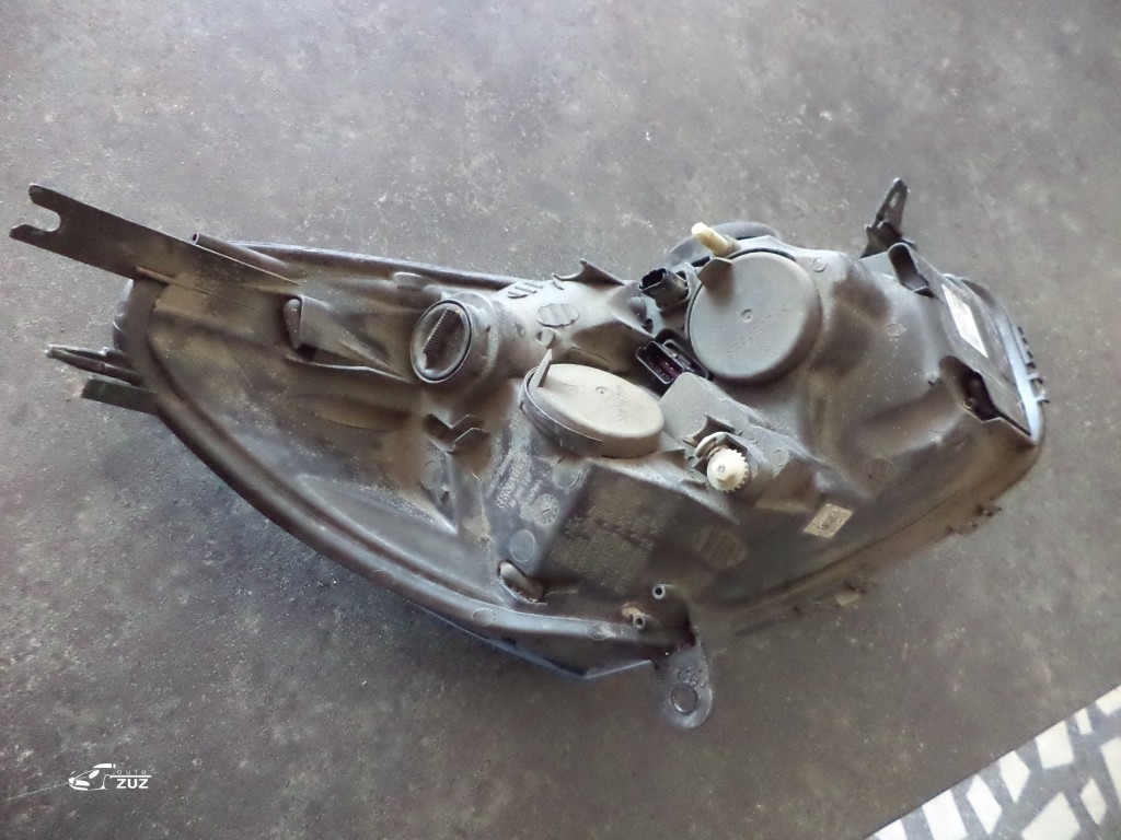 Far RENAULT CLIO -  260609493R