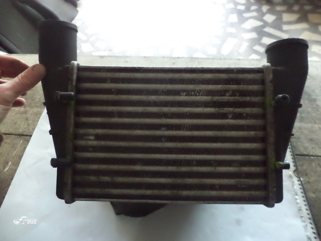 Intercooler VOLKSWAGEN PASSAT - 058145805A