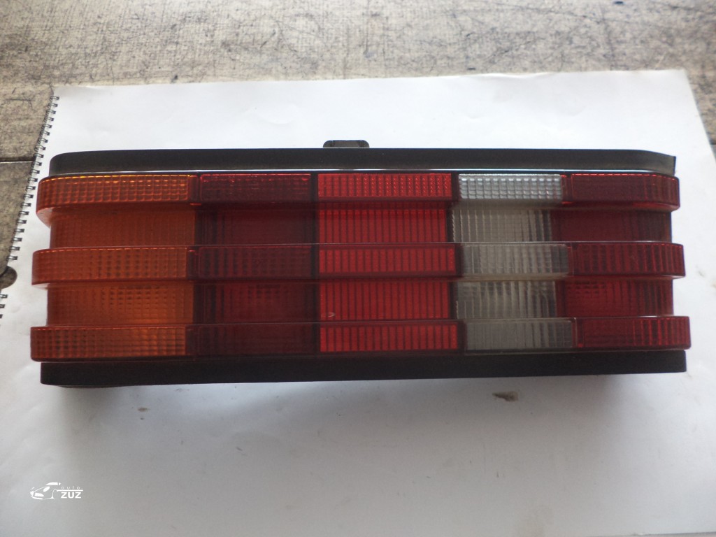 Lampa stop MERCEDES 190