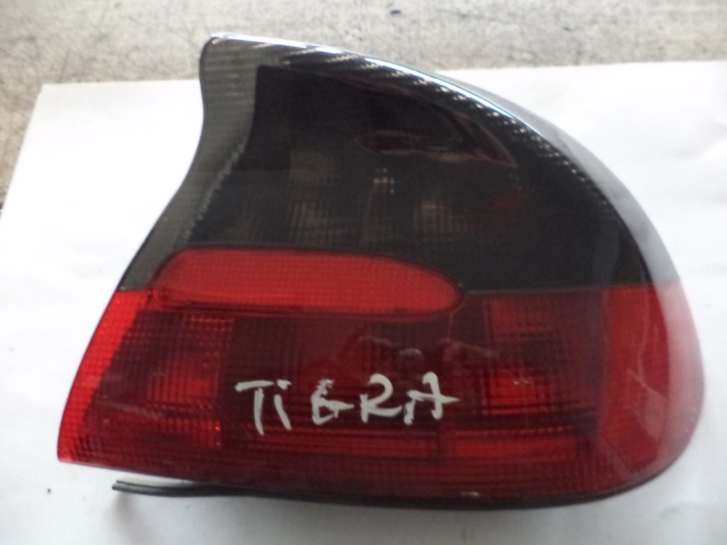 Lampa stop  OPEL TIGRA