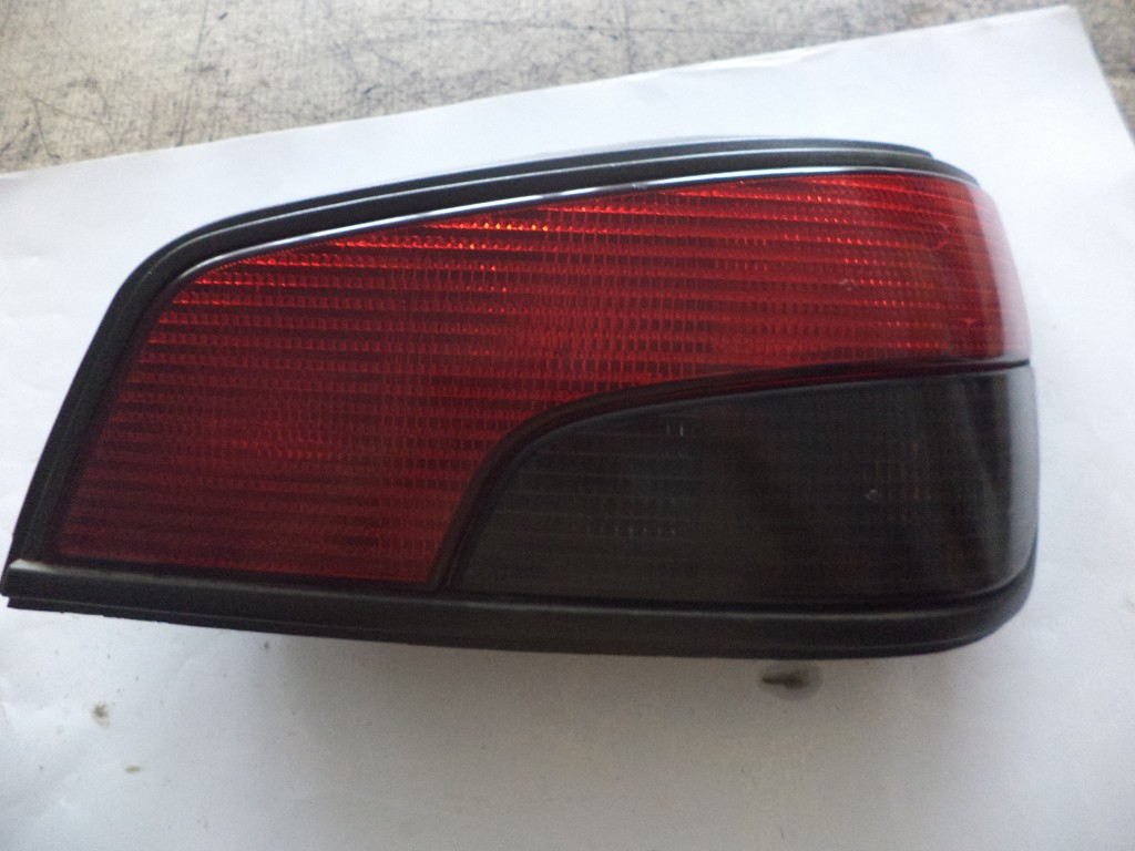 Lampa stop PEUGEOT 306 dr