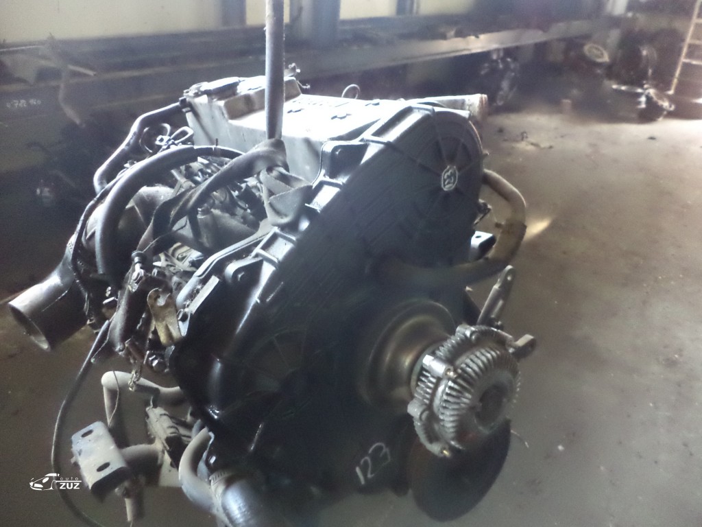 Motor ISUZU 2.0 DIESEL 1