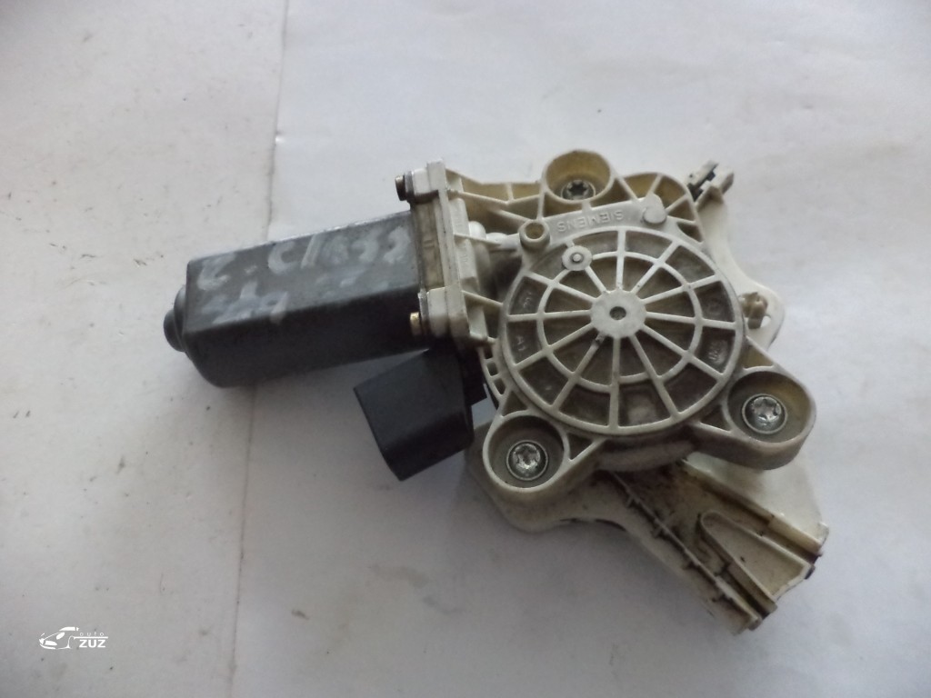 Motor macara MERCEDES W203 - A2118201842