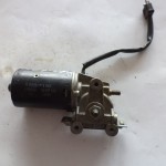 Motor stergator parbriz MERCEDES - 056644