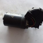 Motor stergator parbriz VOLKSWAGEN GOLF 4 -  1J1955113A