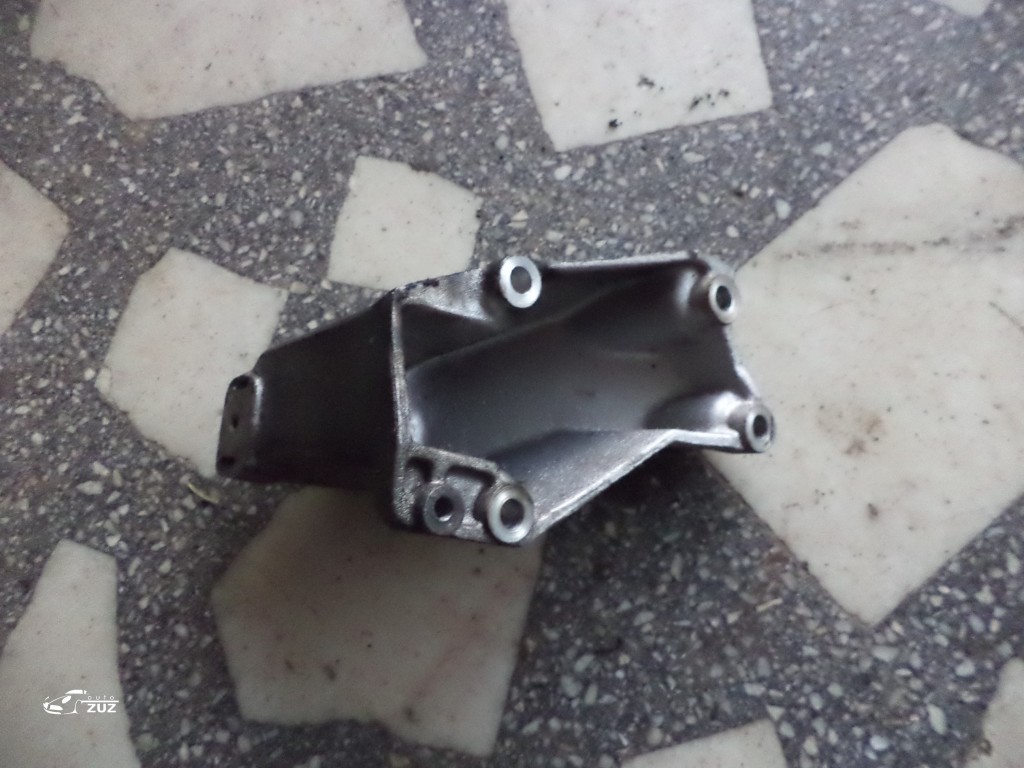 Suport motor AUDI A4 1.9 TDI  - 8D0199307L